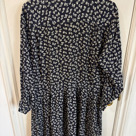Vintage oversized 80s dress with a pattern navy and white - Picture 2 of 6
